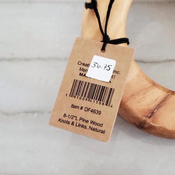 NEW CREATIVE CO-OP wood chain decor - Picture 4 of 4